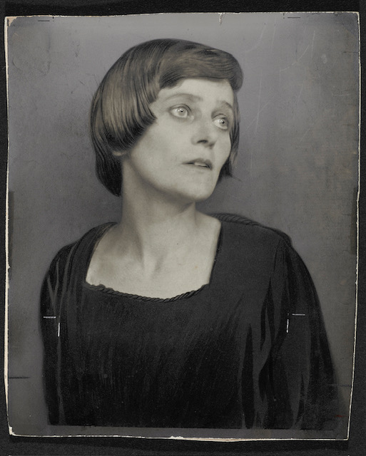 La flétrissure – Emmy Hennings – Monts Metalliferes