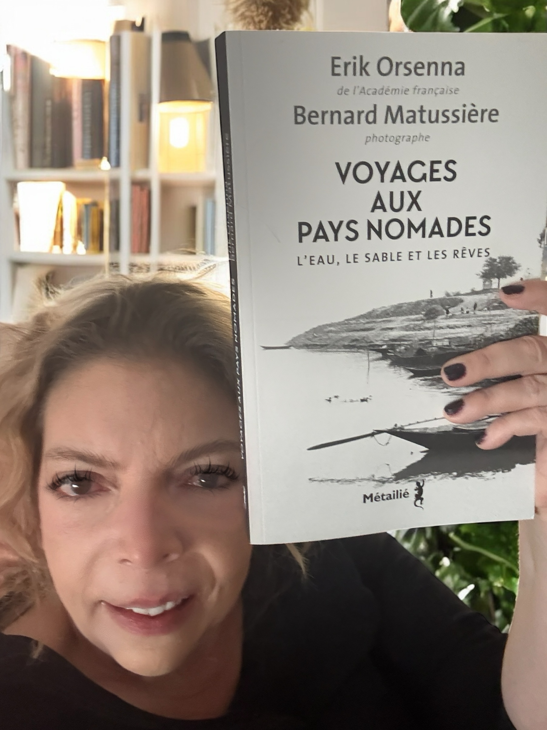 Voyages aux pays nomades – Erik Orsenna et Bernard Matussière, Éditions Métailié : Un voyage au cœur des mondes mouvants
